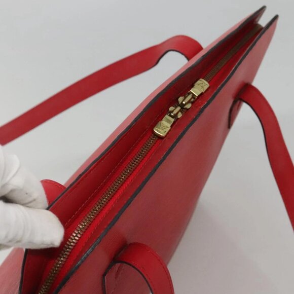 LOUIS VUITTON Epi Lussac Shoulder Bag Red M52287 LV Auth 116939 - Picture 7 of 16